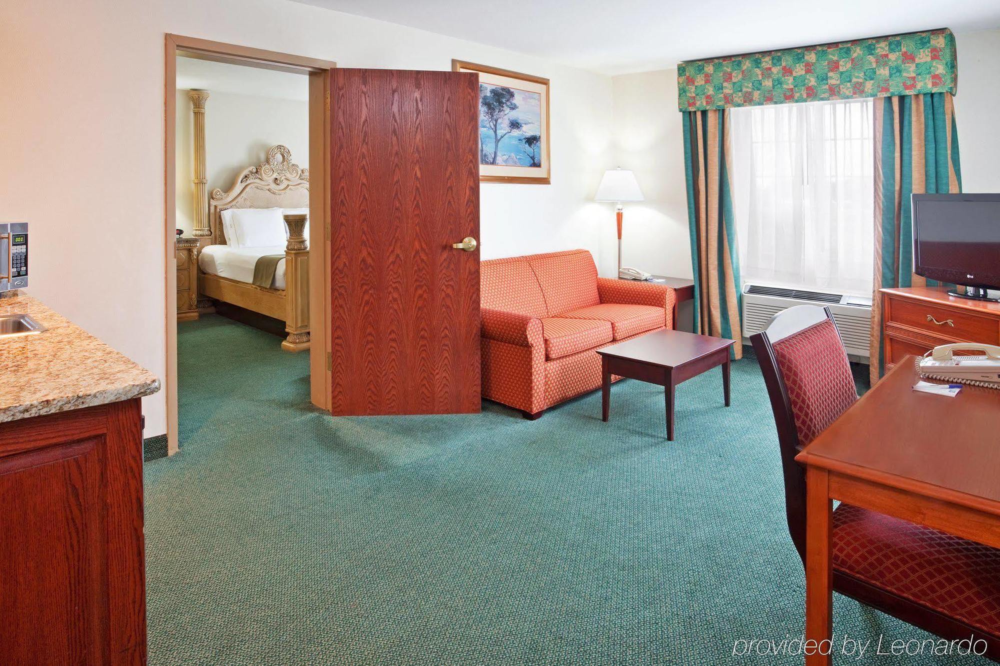 Holiday Inn Express Birch Run-Frankenmuth Area By Ihg Buitenkant foto