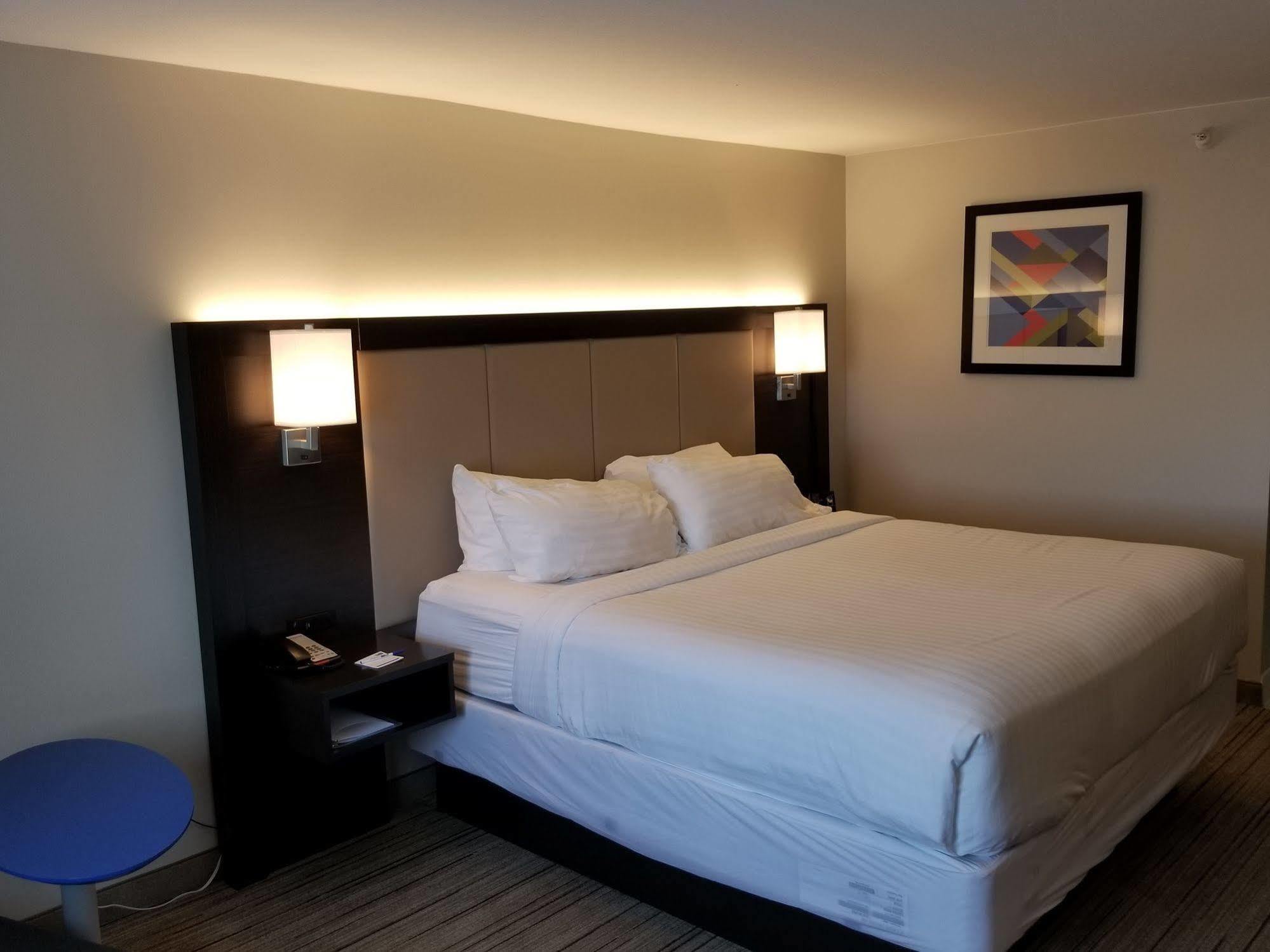 Holiday Inn Express Birch Run-Frankenmuth Area By Ihg Buitenkant foto